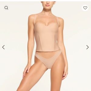skims body corset clay xs